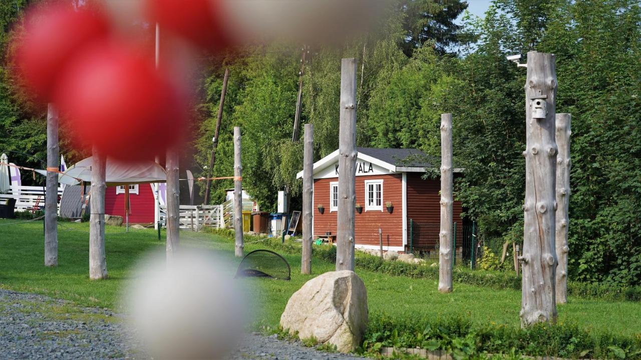 Hotel Finska Wioska Kalevala Borowice Esterno foto