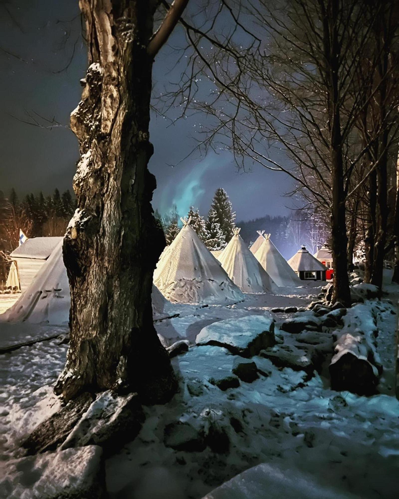 Hotel Finska Wioska Kalevala Borowice Esterno foto